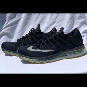 Nike AirMax Black